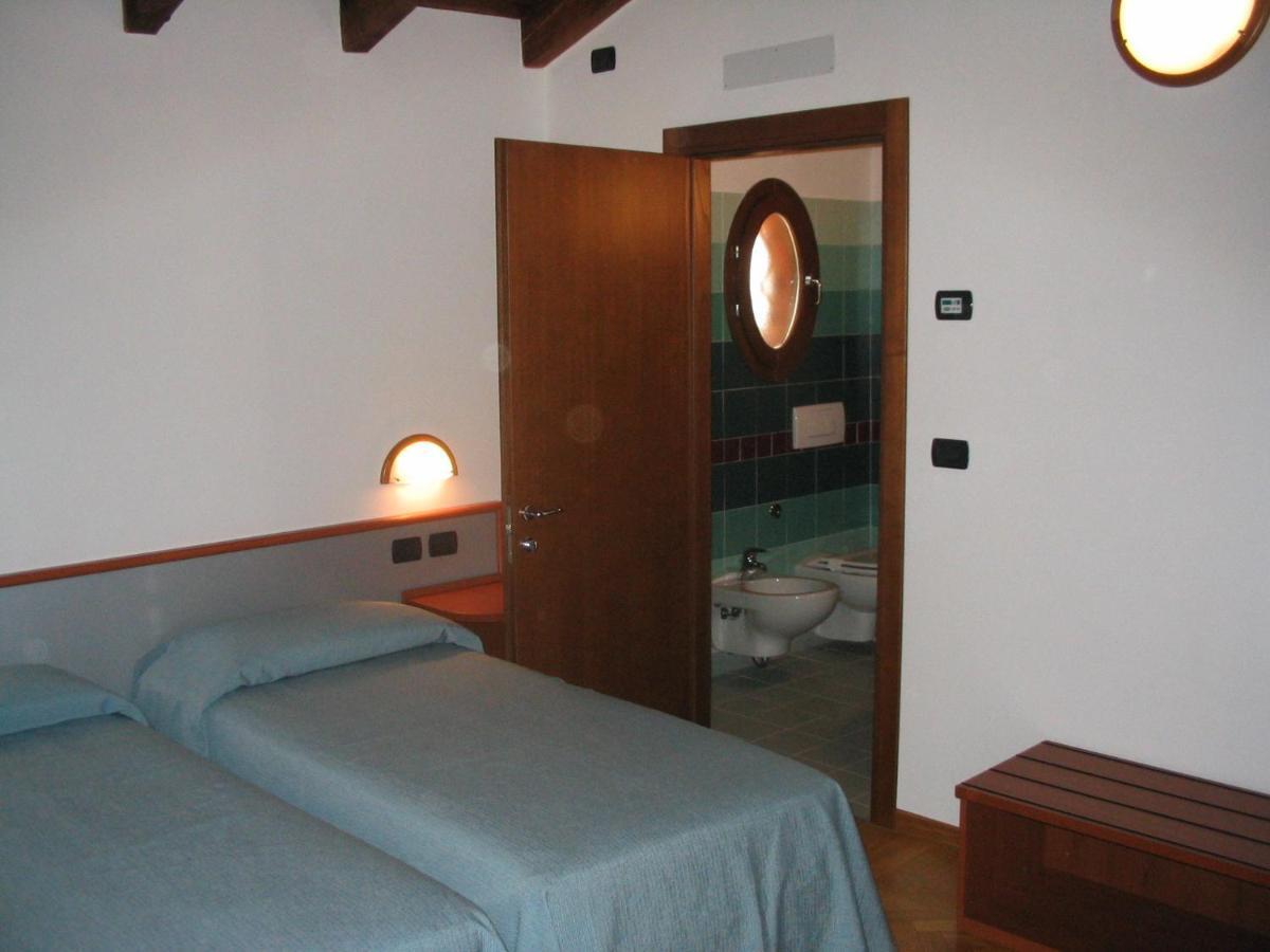 Country House Santa Maria Maddalena Budrio  Szoba fotó